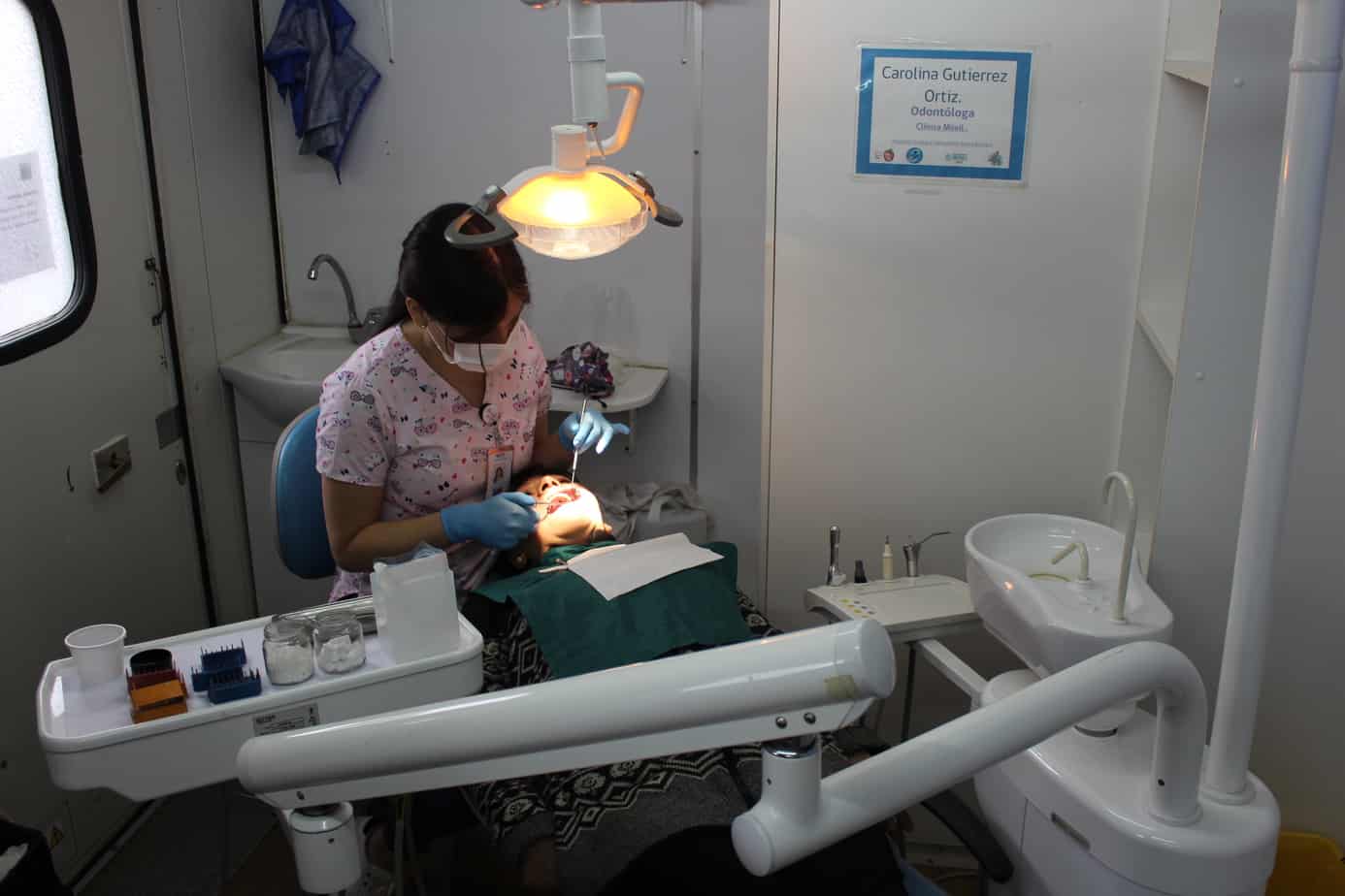 Más de 600 trabajadores de la Vega Techada fueron beneficiados con atención odontológica