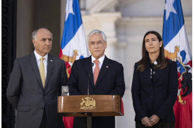 Piñera suspende APEC y la COP25