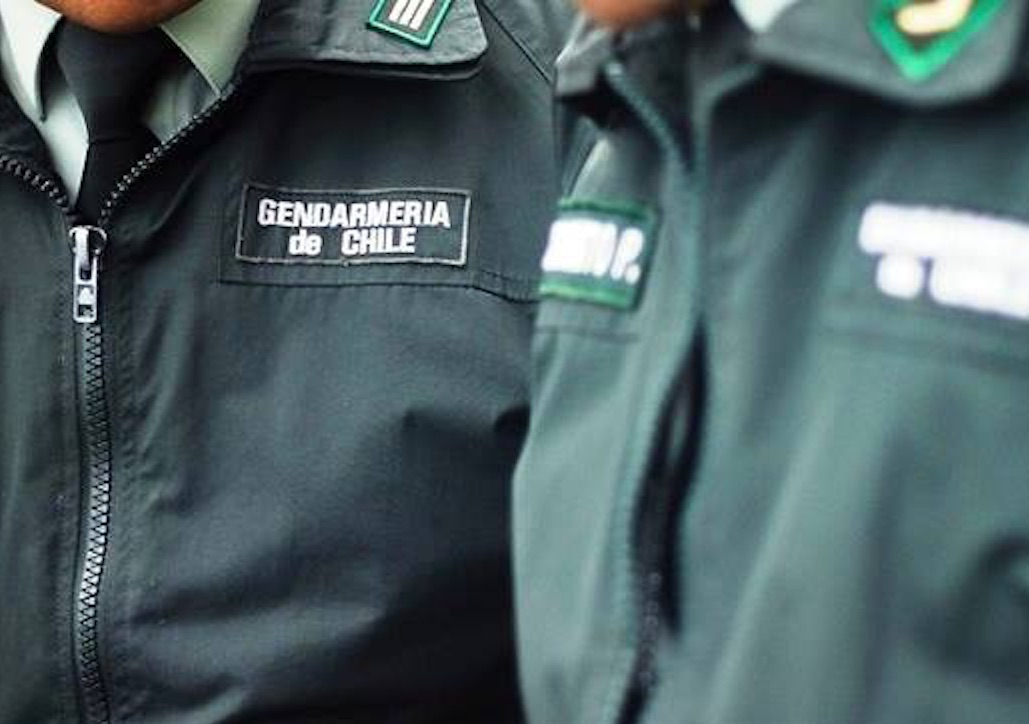 Condenan a funcionario de Gendarmería que cobró 3 millones a reo por salida dominical
