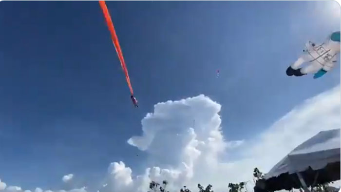 Segundos de horror: niña de 3 años se enreda en una cometa y sale volando por los aires