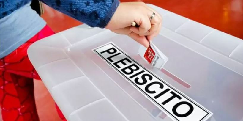Plebiscito a la chilena en Los Ángeles: No han llegado los votos