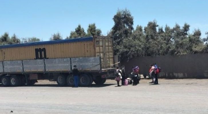 Tráfico de migrantes: sujeto  ingresó al país a 8 personas escondidas en un camión