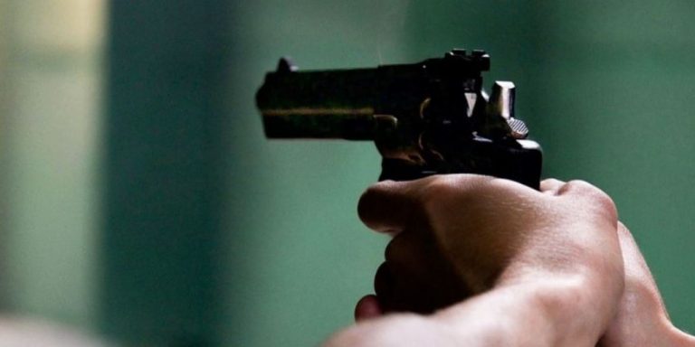 Brutal acribillamiento en Viña: víctimas de 17 y 19 años recibieron al menos 35 disparos