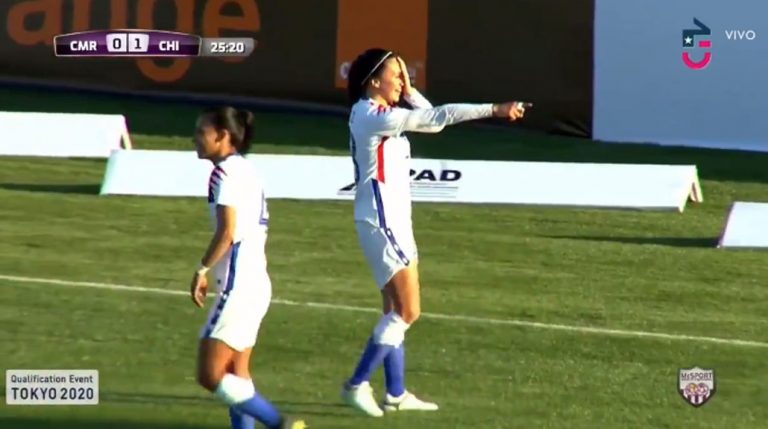 Camila Sáez celebró gol ante Camerún con sentido homenaje: recordó a víctimas de trauma ocular