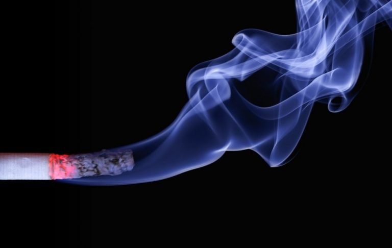Como siempre: El Minsal se retracta y cigarros se seguirán vendiendo