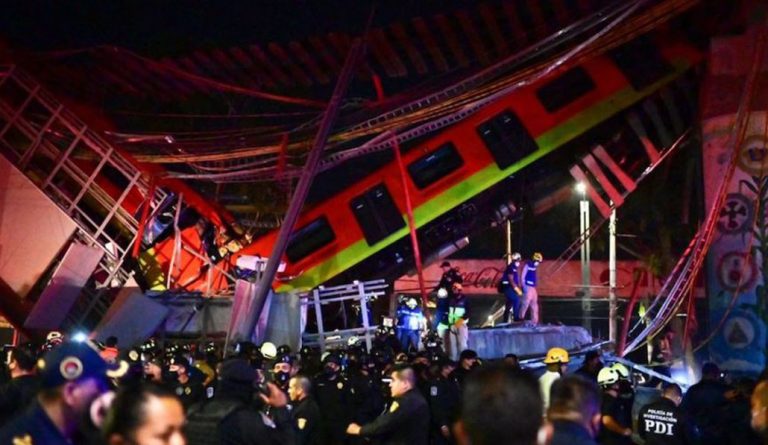 Se desplomó un metro en México: van por lo menos 23 muertos y decenas de heridos