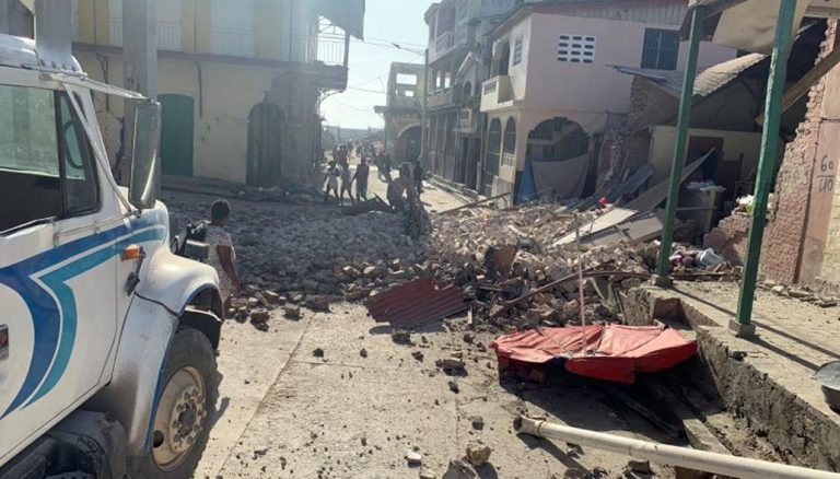 Terremoto 7,2 en Haití: casas colapsaron y Protección Civil confirma víctimas fatales