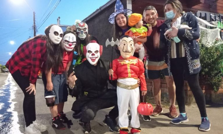 Dulce o travesura: Niños vivieron Halloween en Los Ángeles