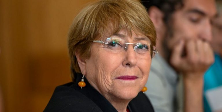 Bachelet cambió su domicilio electoral de la comuna de La Reina a Ginebra