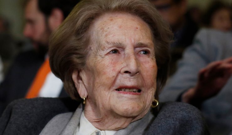 Leonor Oyarzún muerte 102 años
