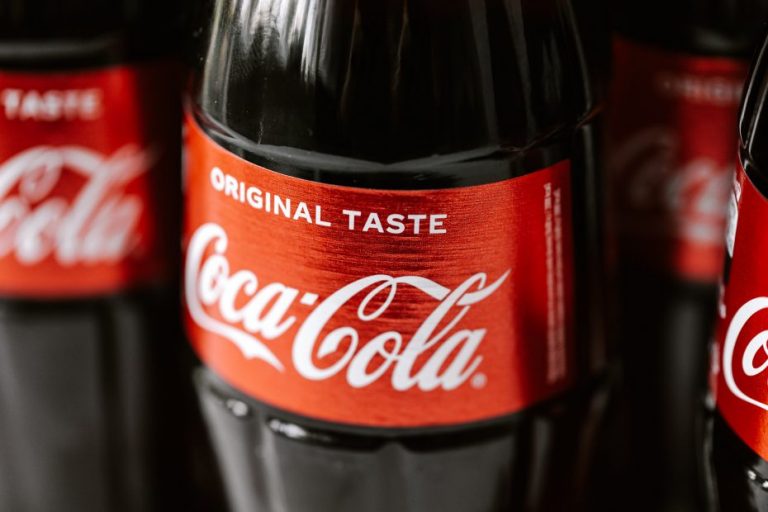 Coca-Cola, Pepsi, McDonald’s y Starbucks suspenden sus operaciones en Rusia
