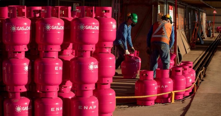 Lanzan «Gas de Chile»: Enap venderá cilindro que costará $10 mil menos