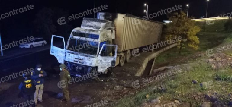 Doble atentado incendiario a camiones en Mulchén