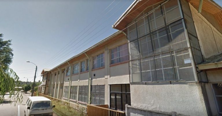 Liceo de Mulchén suspende sus clases por brote masivo de Covid