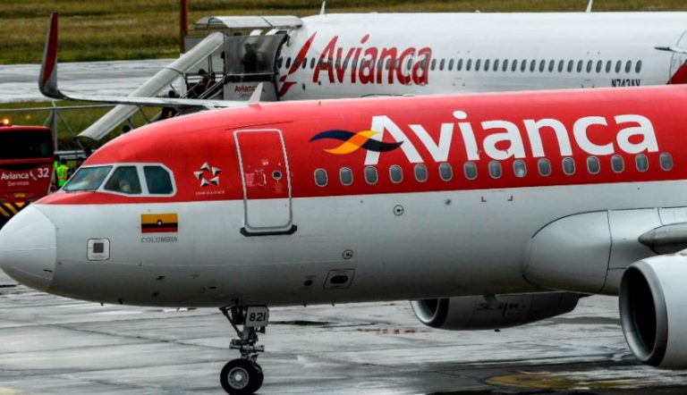 Impacto en Colombia: encuentran dos cadáveres en avión que procedía de Chile