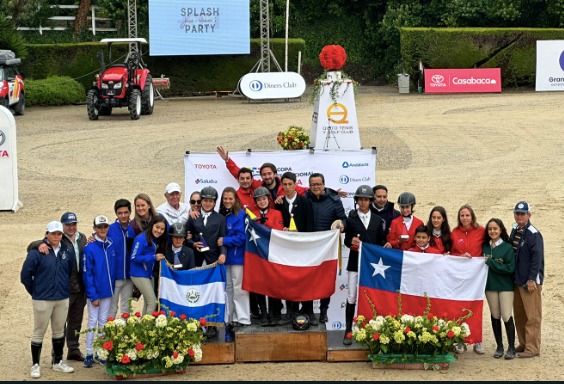 De Los Ángeles para el mundo: jóvenes brillaron en campeonato internacional de equitación