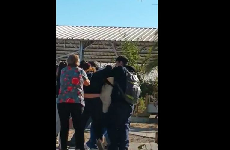 Violenta riña entre estudiantes en Liceo de Monte Águila preocupa a comunidad