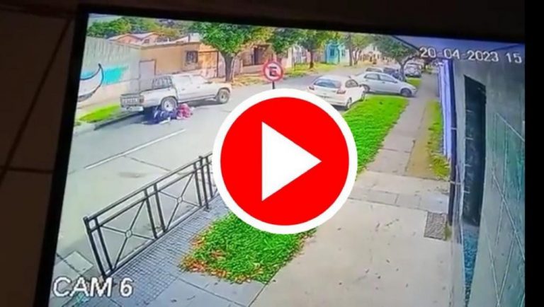 Impactantes imágenes de atropello a dos niñas en Temuco: Conductor intentó escapar