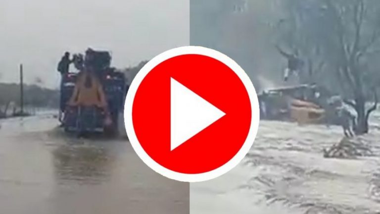 VIDEO: Impactante registro de un camión siendo arrastrado por el agua y volcar en el Maule.
