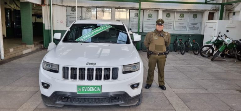 Vehículo robado en una violenta encerrona en Santiago fue recuperado en Los Ángeles