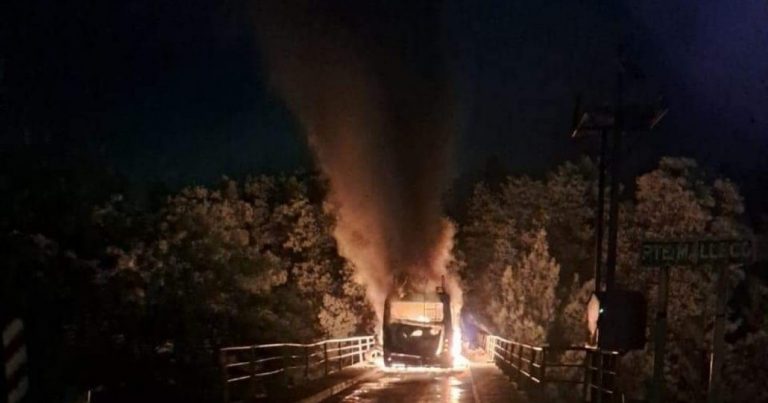 Atentado incendiario afectó a bus de trabajadores en La Araucanía