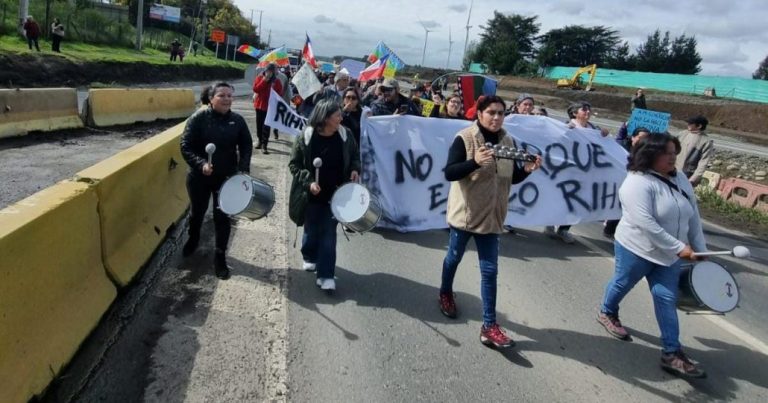 Vecinos de diferentes localidades se manifestaron en contra de los parques eólicos en Negrete