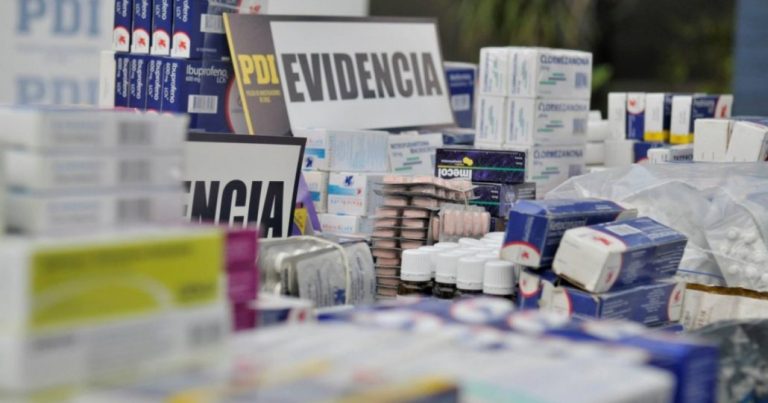 Sujeto fue detenido mientras vendía cajas de medicamentos en la feria municipal de Angol