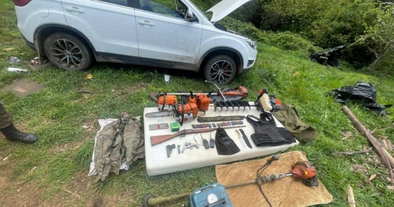 Armamento, munición y un vehículo recuperado tras un procedimiento de Carabineros en Cañete