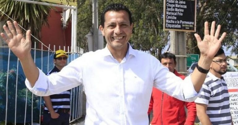 Detienen al alcalde de Algarrobo tras millonario desfalco por más de $1.000 millones