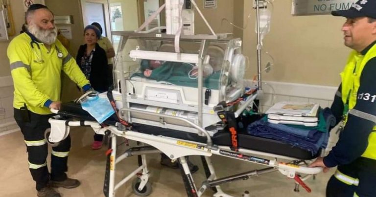 Tras un mes hospitalizado muere el bebé más grande de la historia en Chile