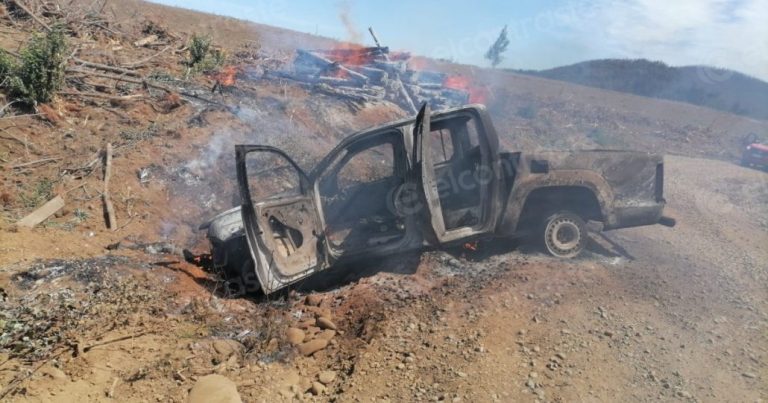 Carabineros actualiza robo y quema de vehículo en Mulchén: delincuentes volcaron al escapar