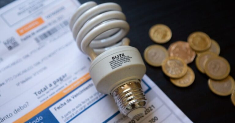 Anuncian Subsidio Eléctrico para enfrentar el alza en las cuentas de luz: Mira cómo se puede postular
