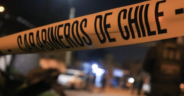 Tres menores de edad fueron asesinados a balazos en una plaza ubicada frente a la casa de una de las víctimas: Tragedia en Quilicura