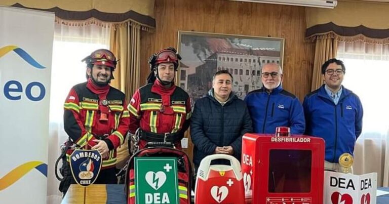 Bomberos de Mulchén y CELEO firman importante convenio para fortalecer la respuesta de emergencias