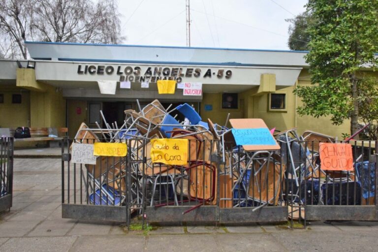 Ofician al Ministerio de Educación tras solicitar la renuncia del director del Liceo Bicentenario de Los Ángeles