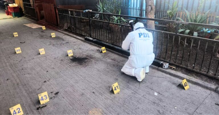 Mas de 100 disparos en plena vía pública: Triple homicidio frustrado en La Pintana