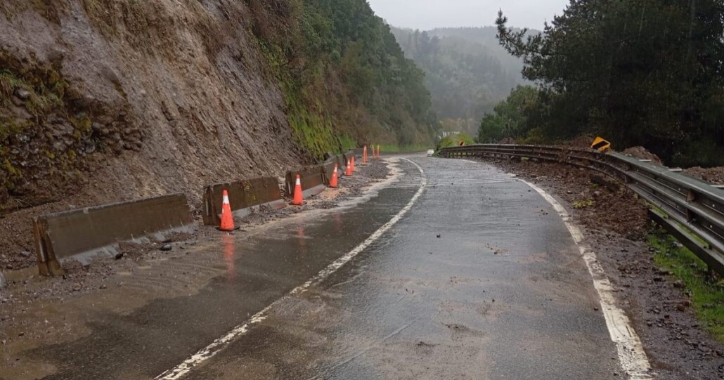 Habilitan ruta Santa Bárbara – Alto Biobío tras derrumbe de cerro en la provincia de Biobío