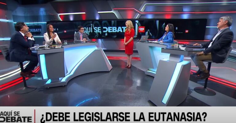 Primer debate de candidatos a Gobernador del Biobío tuvo desconcertante frase sobre eutanasia en Provincia de Biobío