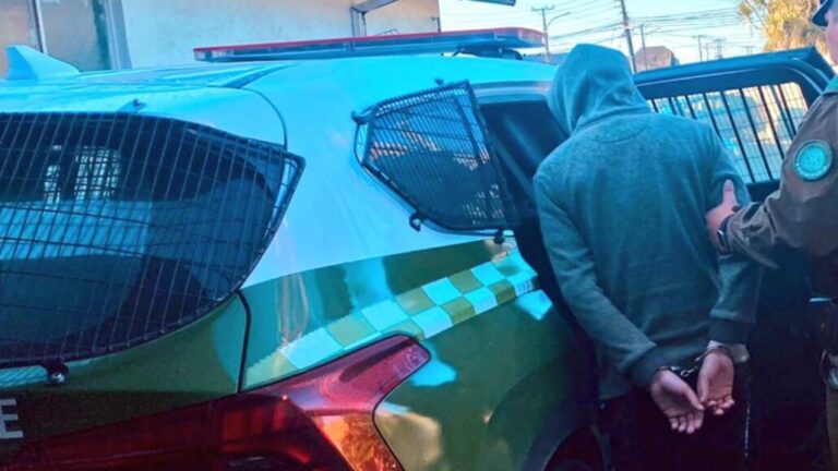 Peligroso delincuente detenido tras amenazar con matar a familia en Laja contaba con libertad condicional