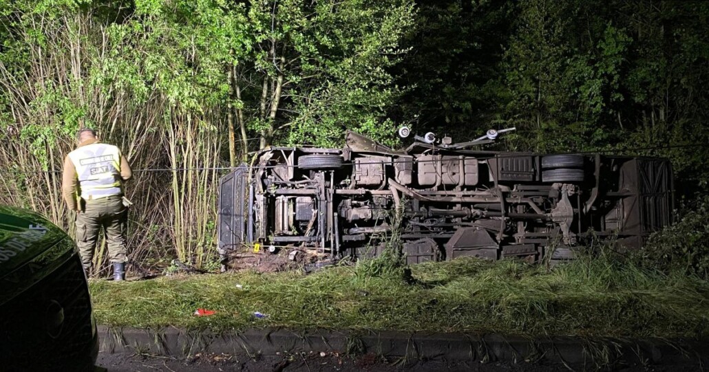 El bus que volcó en Laja