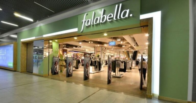 Famosa modelo argentina se convirtió en el nuevo rostro de Falabella tras la salida de Cecilia Boloco