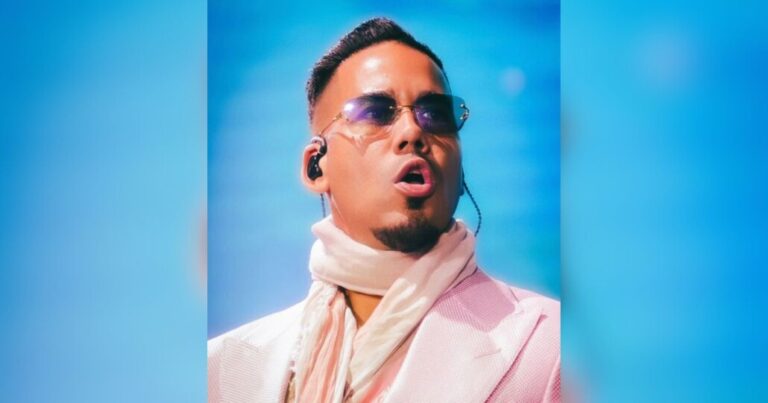 Cantante puertorriqueño Romeo Santos celebró Halloween en Chile con original disfraz